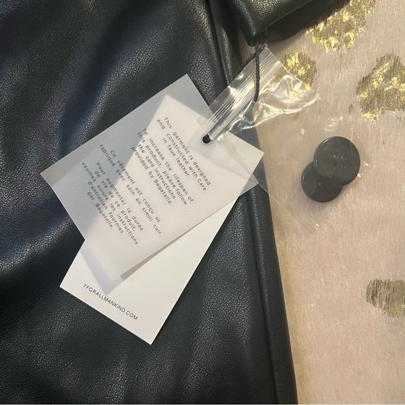 NWT 7 For All Mankind XS Oversized Leather Button Down Short Sleeve Black Jacket - Picture 5 of 9